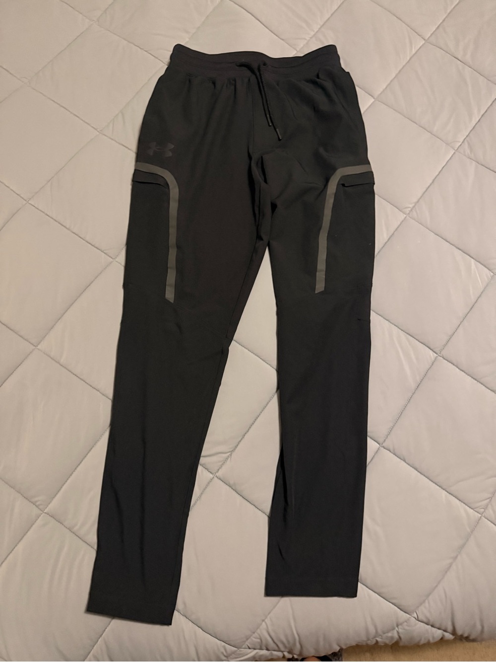 Under Armour Black Men's Jogger Sweatpants with Reflective Accents